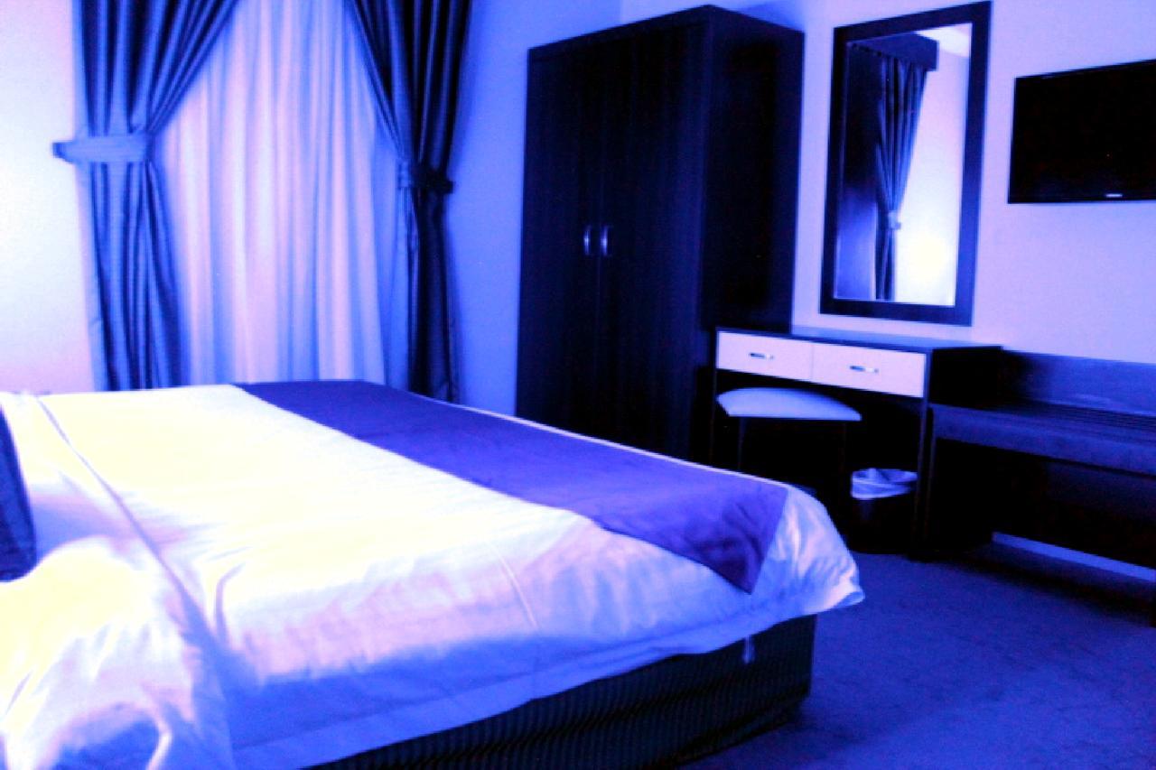 Blue Night Hotel Jeddah Exterior foto
