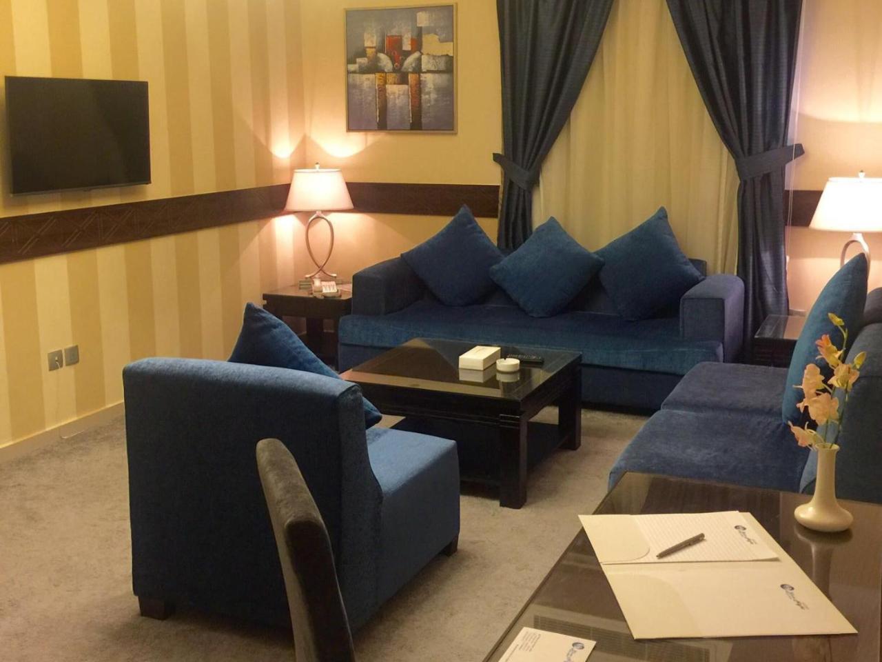 Blue Night Hotel Jeddah Exterior foto